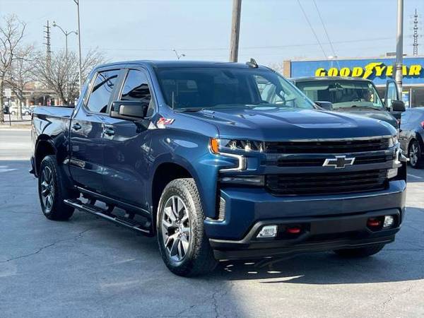 2021 Chevrolet Silverado 1500 - - $36,495 (2021 Chevrolet Silverado 1500 Freeport)63614408439683120