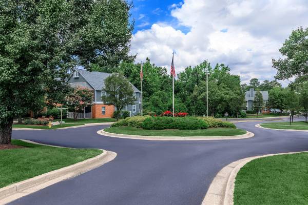 $2,248 / 2br - 945ft2 - 2B/2B, Luxury Vinyl Plank Flooring, Tennis Court (8017 Ashberry Ln, Pasadena, MD)63694835990401121
