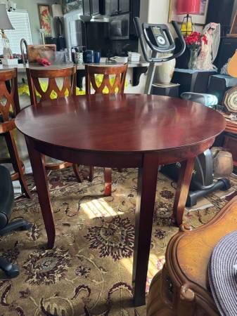 Solid Wood Dining Table 1