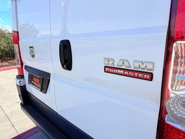 2018 RAM ProMaster 3500 - Photo 8