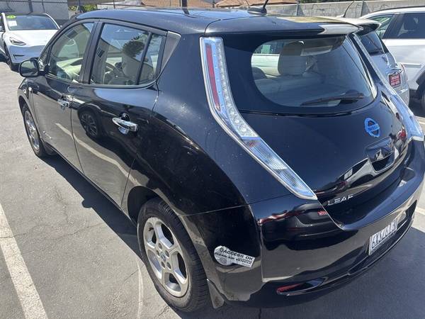 2012 Nissan LEAF SL - $2,98863470894246785122