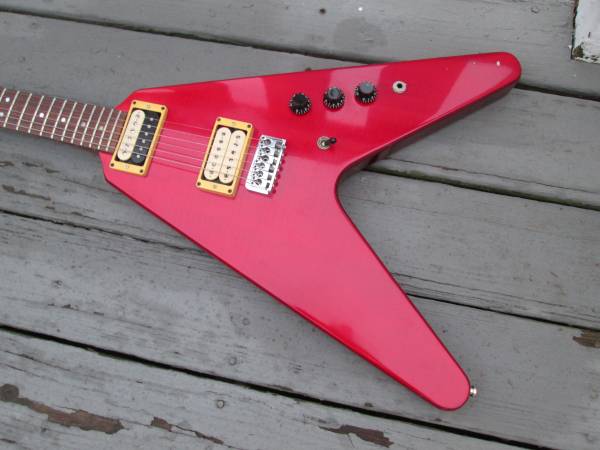 1982 Hamer Vector V con OHSC - $3.200 (Derry, NH)63471248976385122