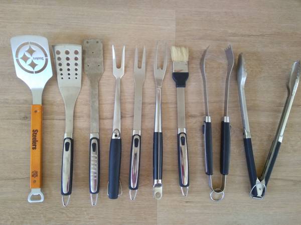 Set of 9 Professional Grade Stainless Steel BBQ/Grill Tools 1