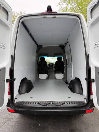 2016 Mercedes BENZ SPRINTER 2500 - Photo 14