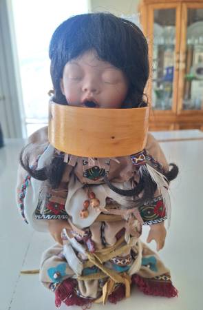 Papoose With Authentic Carrying Board 1