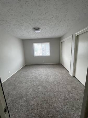 $978 / 1br - 800ft2 - Available Now! 1BR – Pet-Friendly, Pool, Laundry in Every Building (10905 North Mill Court, Omaha, NE)63681677434243124