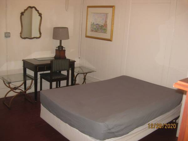 $250 Alquiler semanal amueblado *Todos los servicios incluidos*TV*Galveston 2006 Church*pics* (Galveston)63762848129025123