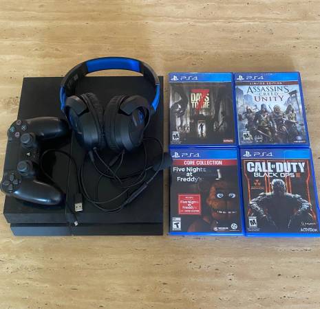 PS4 Bundle Plus Games For Sale 1