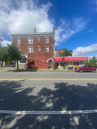 $860 Harbor St Rooming House in Salem has Single Rooms w/Shared Bathroom (Salem MA)63817562358019123