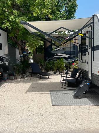 $1,400 / 850ft2 - RV Lot for Rent Big Pine Key FL MM29 (Big Pine Key)63944429841795124