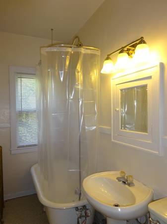 $775 / 400ft2 - 1536 LaSalle, Corner HW Studio in Loring, Walk Downtown, Pets OK! (Loring Park, Eat Street, Downtown Minneapolis)64048421337473121