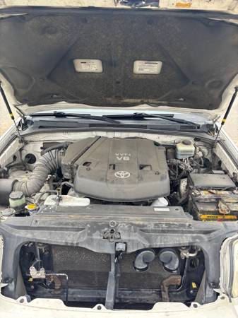 Toyota 4 runner limited 4x4 - $12,000 (half moon bay)63617813814913122