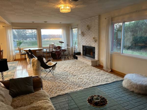 $599,000 / 3br - 2300ft2 - REDUCED! House on Col. River/Bikepath, Parklike yard, Garage (North Richland)63682451273601122