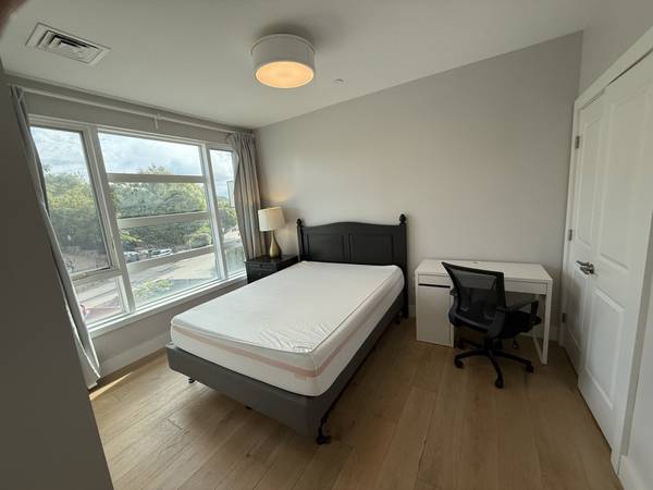 $4,100 / 2br - Brighton 2 Bed/2 Bath Apartment | Commonwealth Ave (Brighton)63931376810627123