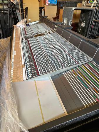 SSL 4056 Rev F analog console 1