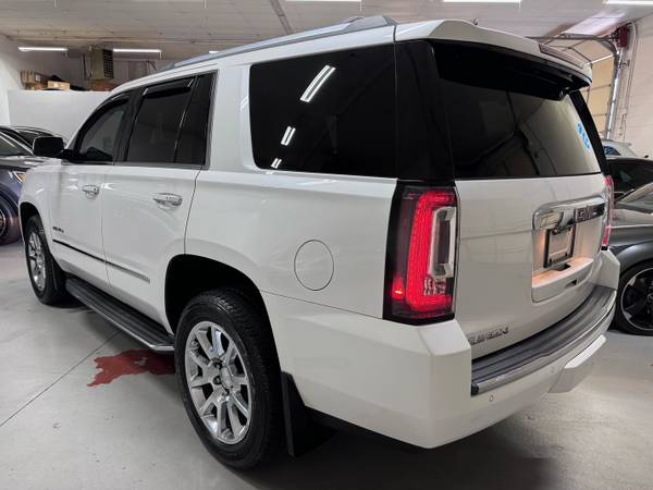 2017 GMC Yukon Denali 4WD - $26,995 (Charlotte)63613428318979124