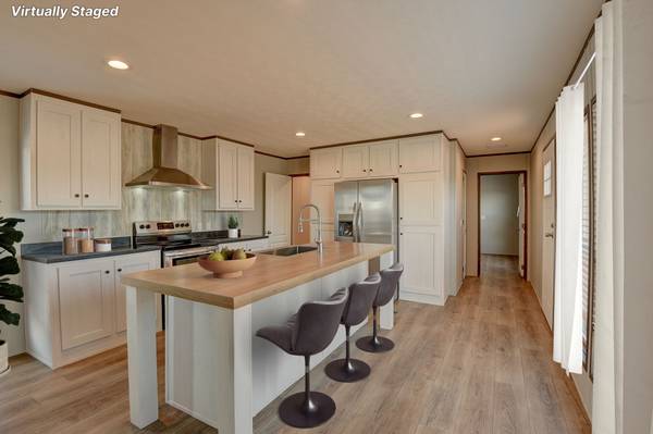 $66,995 / 3br - 1216ft2 - Spacious Floor Plans, Maintenance-Free Lifestyle, Window Coverings (1800 Oak Grove Rd E, Burleson, TX)64305652295043122