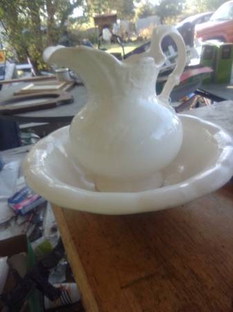 Pitcher glass bowl 1