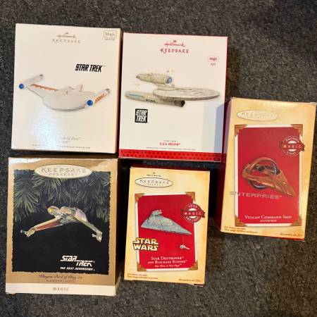 Star Trek & Star Wars Hallmark Christmas ornaments 1