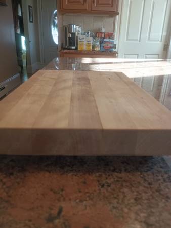 Butcher Block Cutting Board 1