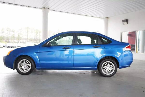 2011 Ford Focus - In-House Financing Available! - $2,75063620834396035123