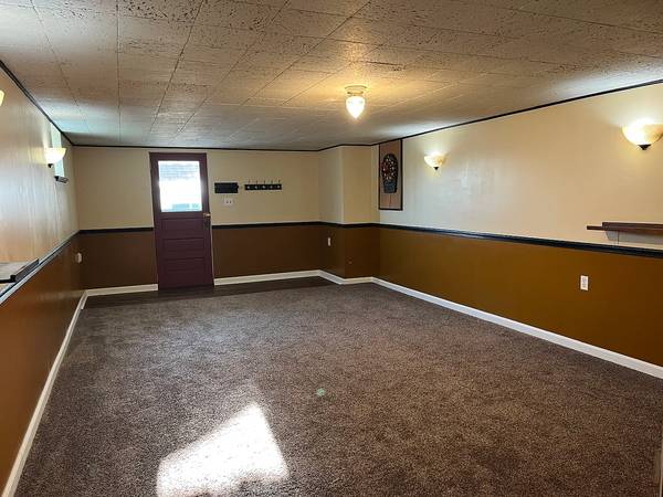 $1,200 / 3br - 1247ft2 - Move right in to this stunning place (Pittsburgh, PA)64013205675394122