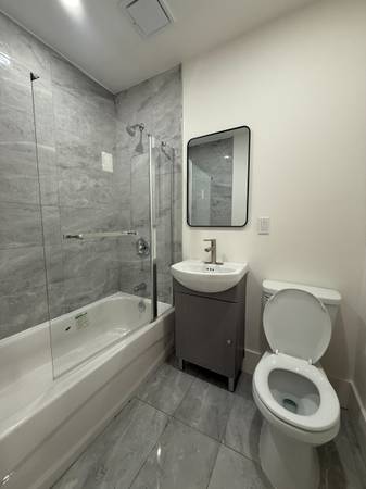 3 ½ Completely Renovated in 2025 – Côte-des-Neiges Area APP:32 2