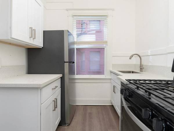 $1,295 / 1br - GET a FREE MTH - By Portland State University - Easy I-405 Access (Downtown Portland)63777118043265122