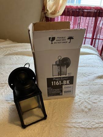 Black wall Hanging Porch Light 1