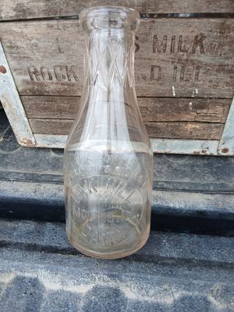 Oak Hill Dairy Bottle Moline Illinois 1