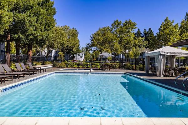 $2,575 / 2br - 831ft2 - Organized activities, Laundry, Range (danville / san ramon)63682761406851122