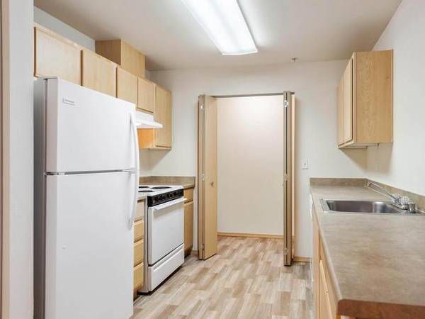 $1,099 / 1br - 486ft2 - Controlled-entry access, Accessible homes available (Seattle)63995105651842123