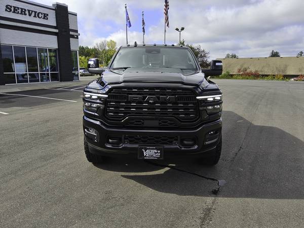 2025 RAM 2500 Limited Crew - Photo 2