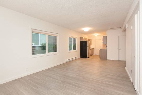 $1,795 / 2br - 875ft2 - This stylishly renovated 875 sq ft 2 bed / 1 bath is a must-see! (Beaverton - Near Beaverton Town Square)63956354625923121