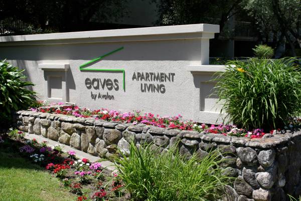 Save $85 a Month and Apply by 1/7 for 1 Month Free Rent on Select 2x2! 1