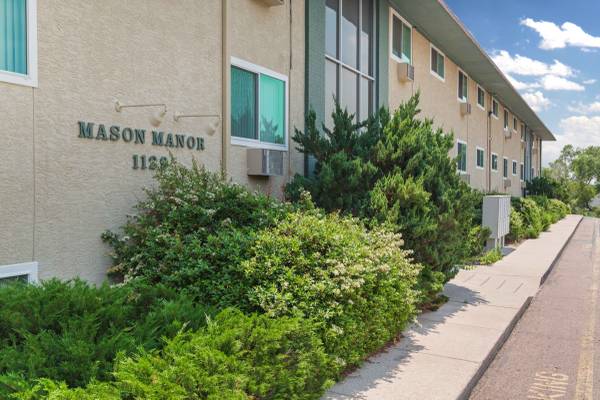 $999 / 1br - 650ft2 - $300.00 Look-and-Lease Special!! (Colorado Springs)63658230834691121