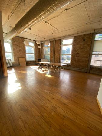 $6,000 / 4658ft2 - 2 month's free rent when you sign a 2-year lease. (MINNEAPOLIS)64048420995331124