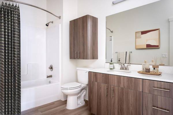 $1,893 / 2br - 887ft2 - Senior and Residential Housing, Bike Storage, Public Park (Beaverton)63820763045505122