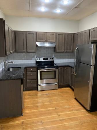 $1,270 / 1br - 565ft2 - Acogedores apartamentos de una y dos habitaciones, excelente precio, ¡cerca de todo! (Condado de Multnomah, Lake Oswego, Beaverton)63672547353985122