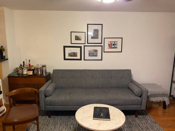 $1,150 / 3br - Spacious Room Available November1st! (Sunset Park)63854384426753121