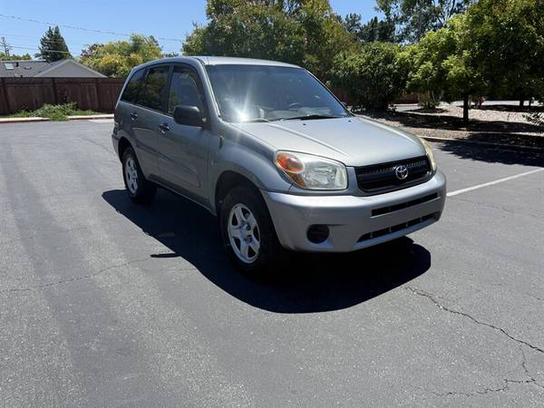 2004 Toyota Rav4 + Clean Title + Great Service History - $3,95063613893102851121