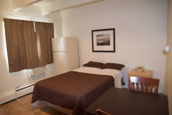 $390 / 450ft2 - Estudio amigable con mascotas, tarifas semanales! (Denver)63679423589763121