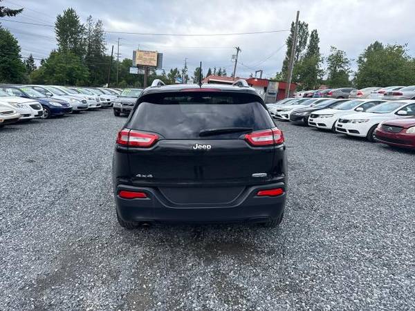 2014 Jeep Cherokee Latitude 4WD - $6,999 (Lynnwood, WA)63654705298433123