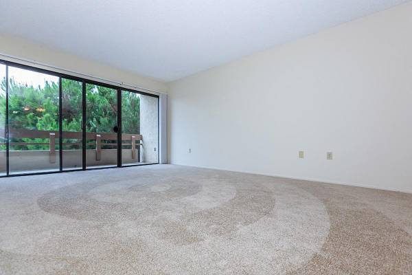$3,025 / 1br - 830ft2 - Professional Management and Maintenance Team, Granite Countertops (Redondo Beach)63953071891203123