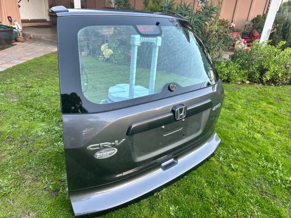 Honda CRV Tailgate 1