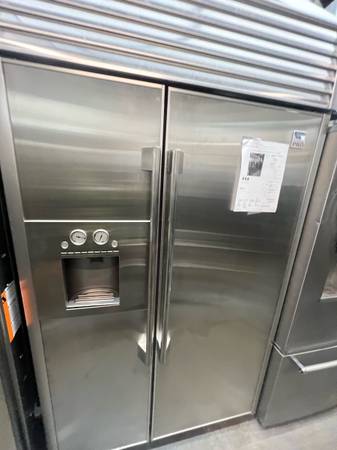 Kenmore pro 48” BUILT IN REFRIGERATOR 2yr warranty 1