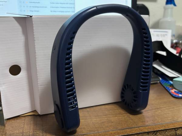 Neck Fan 1