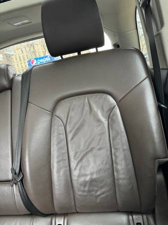 Audi Q7 premium plus - $8,000 (Bronx)634698926419211226