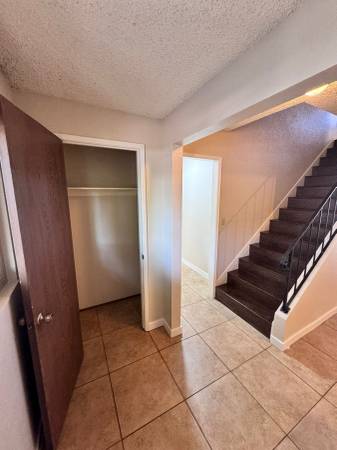 $3,995 / 6br - 2400ft2 - *START NOW, up to 6 rooms, for 12+ months option to renew* (Davis, downtown)63844737036547122
