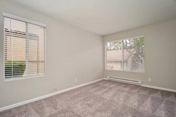 Don't wait! This spacious 2 bed, 1 bath will go fast! 860 Sq Ft! 1